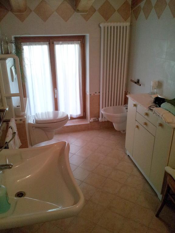 La Cort Di Nonna Rosa Bed & Breakfast Mori Room photo